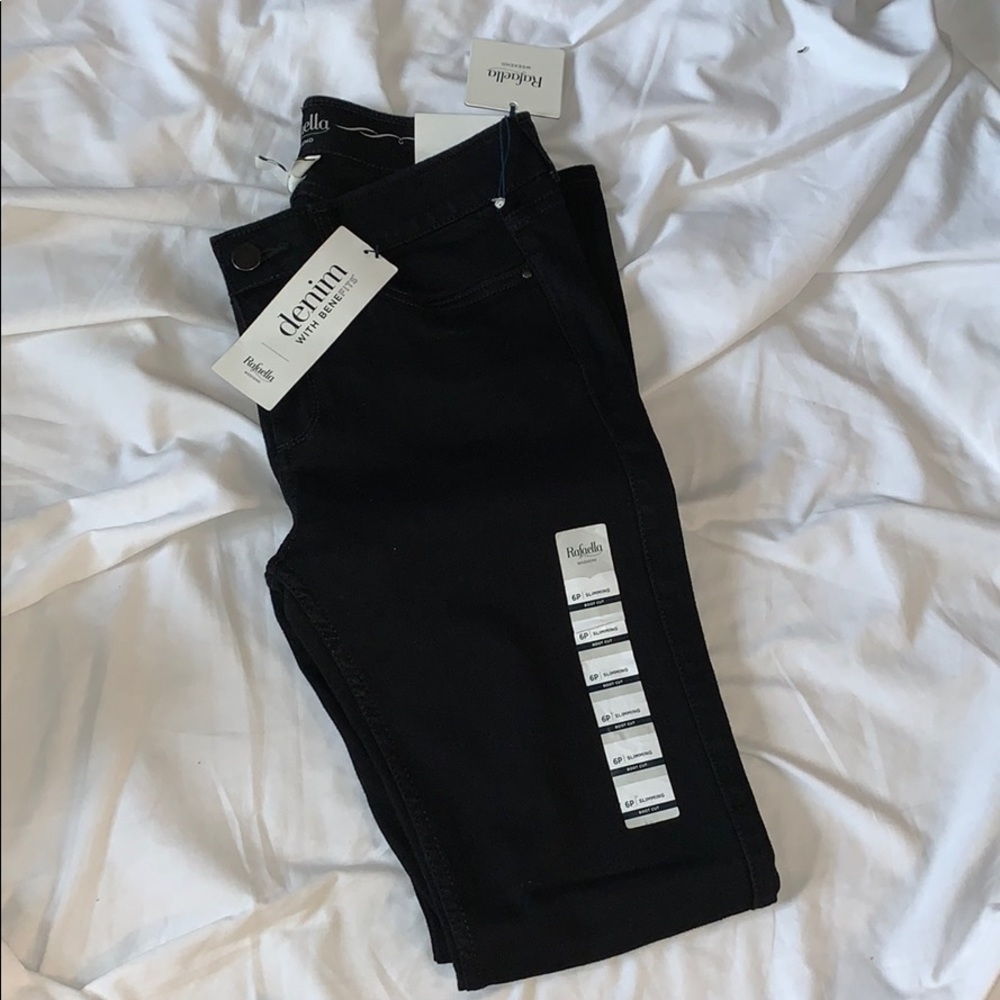 NWT Rafaela Weekend slimming black jeans size 6P